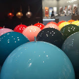 Papeterie Berlin Graziani Objekt-Kerze BOWLING magenta in Hochglanz 15cm